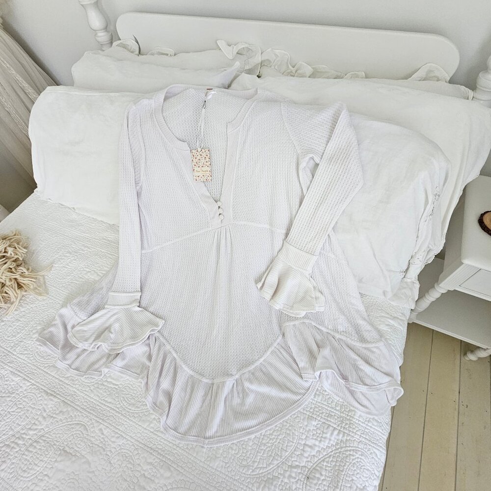 FREE PEOPLE NWT White Tunic Dress Oversize Top Small NEW Lk Large Waffle OLIVIA